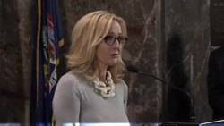 'Harry Potter' creator lights up mock Empire State Building to celebrate her children charity's launch in the U.S. Instructional Video