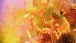Group of people celebrating holi festival, Delhi, India Stock Footage