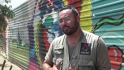 VOICED : Un mural en la barda fronteriza entre Mexico y Estados Unidos News Clip