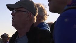 Strong winds ground balloons at Egypt festival Instructional Video