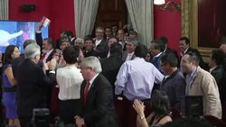 Antonio Banderas, Juliette Binoche meet with Chilean president before beginning to film the Chilean miner story on location Instructional Video
