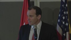 Top US official says IS group losing territory News Clip