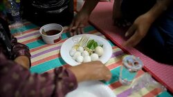 CLEAN : Malaysian villagers beg spirits to end quake aftershocks News Clip