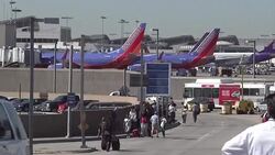 CLEAN : Eyewitness says LAX shooter knew what he w News Clip