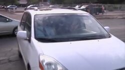 Court arrivals for sentencing of man who wounded Gabrielle Giffords and killed 6 others Instructional Video