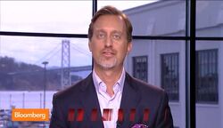 Apple Pulls Mobile iOS 8 Update on Dropped Calls News Clip