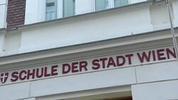 CLEAN : Austria far right on cusp of power in election showdown News Clip