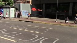 Opposition supporters attack Supreme Court building Instructional Video