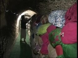 Tunnels where old Qurans are stored Instructional Video