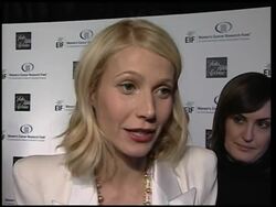 Courteney Cox and Gwyneth Paltrow honoured at charity event News Clip