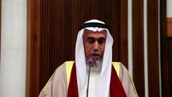 Lawmakers swear allegiance during first meeting of new parliament News Clip