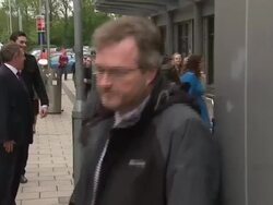 Ed Miliband on walkabout in Elephant & Castle News Clip