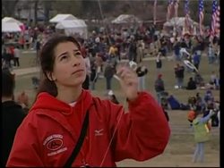 40th anniversary of the Smithsonian Kite Festival News Clip