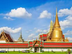 buddhism tower top and cloud skyline of thailand. timelapse. Stock Footage
