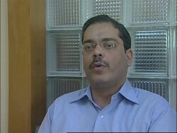 Stock trading halted briefly after benchmark index plunges nearly 8 percent News Clip