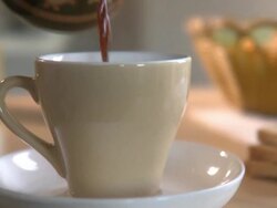 coffee pour Stock Footage
