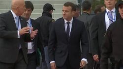 Macron arrives at Bonn climate talks Instructional Video
