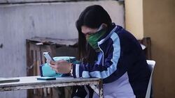 VOICED : Volcan filipino Mayon a punto de entrar en erupcion News Clip