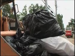 Situation along Mississippi improves News Clip