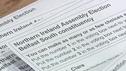 VOICED : Alta participacion en las elecciones de Irlanda del Norte News Clip