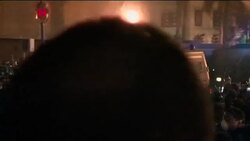 Police break up Egyptian street protests Instructional Video