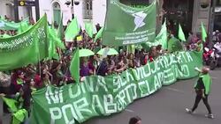 CLEAN : Women demand decriminalization of abortion in Buenos Aires News Clip