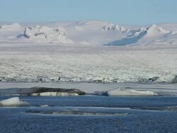 WS Melting glaciers floating on jokulsarlon lake / Iceland Stock Footage