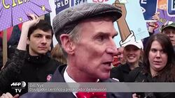 VOICED : Miles marchan en el mundo por la ciencia News Clip