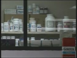 Ingredient in many popular painkillers may cause liver damage, it's claimed News Clip