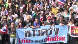 CLEAN : Pressure builds on crisis hit Thai governm News Clip