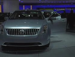 2010 Mercury Milan Hybrid montage Stock Footage