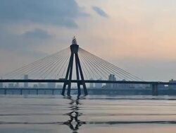 MS T/L Sunset of Olympicdaegyo bridge / Seoul, South Korea Stock Footage