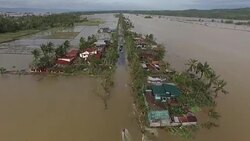 VOICED : Tifon deja al menos tres muertos en Filipinas News Clip