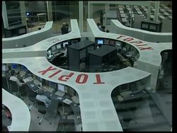 Tokyo stocks plunge, dollar up against yen News Clip