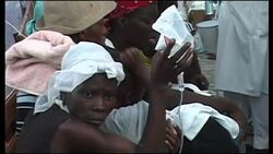 Scores await treatment as cholera epidemic spreads in Haiti News Clip