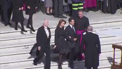 Dignitaries from around the world at Pope Francis' installation mass News Clip