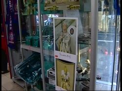 Pope souvenirs and memorabilia very popular News Clip