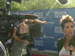 Halle Berry at 20th Annual EIF Revlon Run/Walk For Women 5/11/2013 in Los Angeles, CA.(Footage by WireImage Video/Getty Images Entertainment Video) Stock Footage