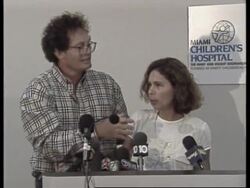 USA: MIAMI: PARENTS RESCUE SON FROM ALLIGATOR ATTACK Instructional Video