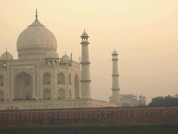 Taj Mahal in Agra, India Stock Footage