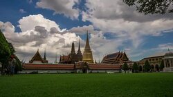 TL WS of Wat Phra Kaew Temple famous place in Bangkok, Thailand Stock Footage