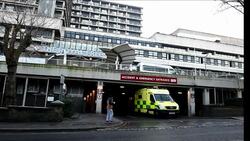 CLEAN : Britain Ebola sufferer moved to London clinic News Clip