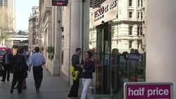 CLEAN : STOCKSHOTS: Tesco logs Â£40m annual loss on accounting scandal News Clip