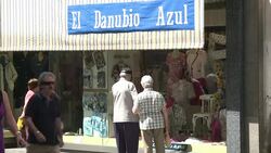 VOICED: El euro se desploma News Clip