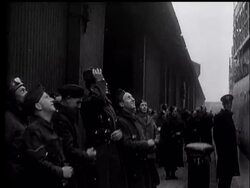 YANKS AND TANKS LAND IN NORTHERN IRELAND - News Clip