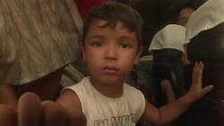 CLEAN : Migrants storm re opened Budapest train station (2) News Clip