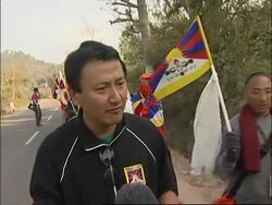 Exiled Tibetans protest; clashes outside Chinese embassy News Clip