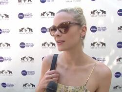 INTERVIEW: Jaime King on how she gets ready for bikini season Stock Footage