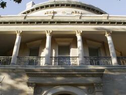 MS Shot of Columbia county courthouse in Arkansas / Magnolia, Arkansas, United States Stock Footage