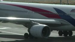 CLEAN : stock shots: Malaysian airlines aircraft News Clip
